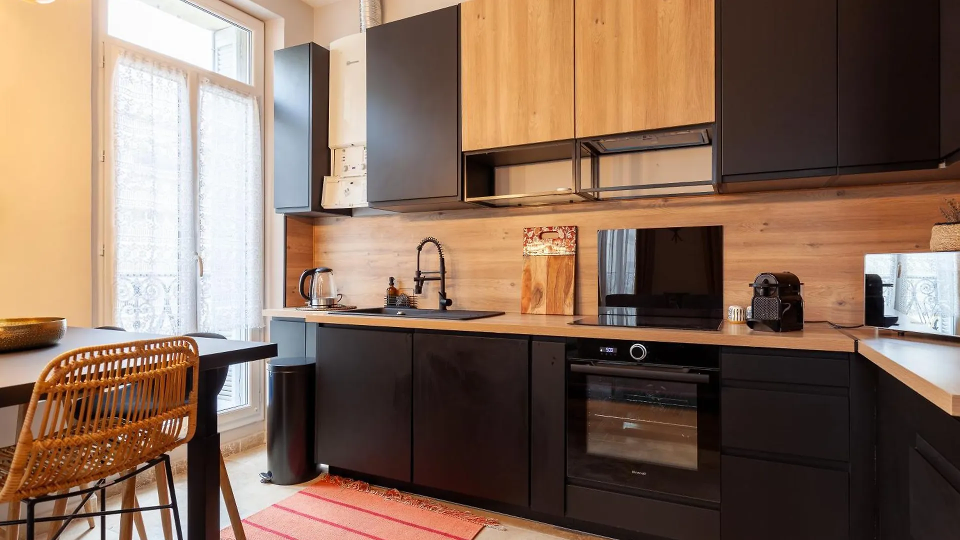 Appartement Pour 7 A Marseille Apartment
