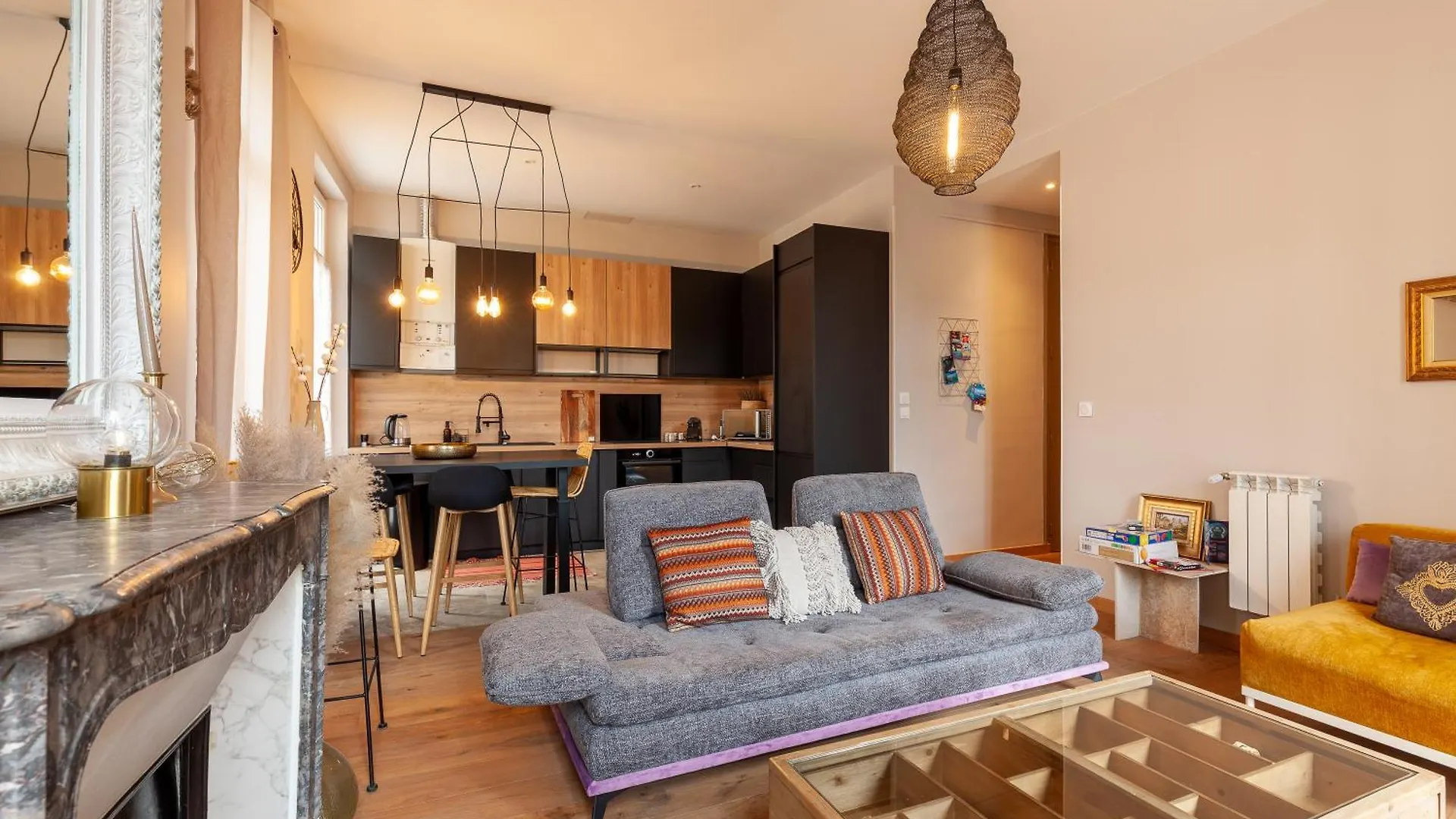 Apartment Appartement Pour 7 A Marseille